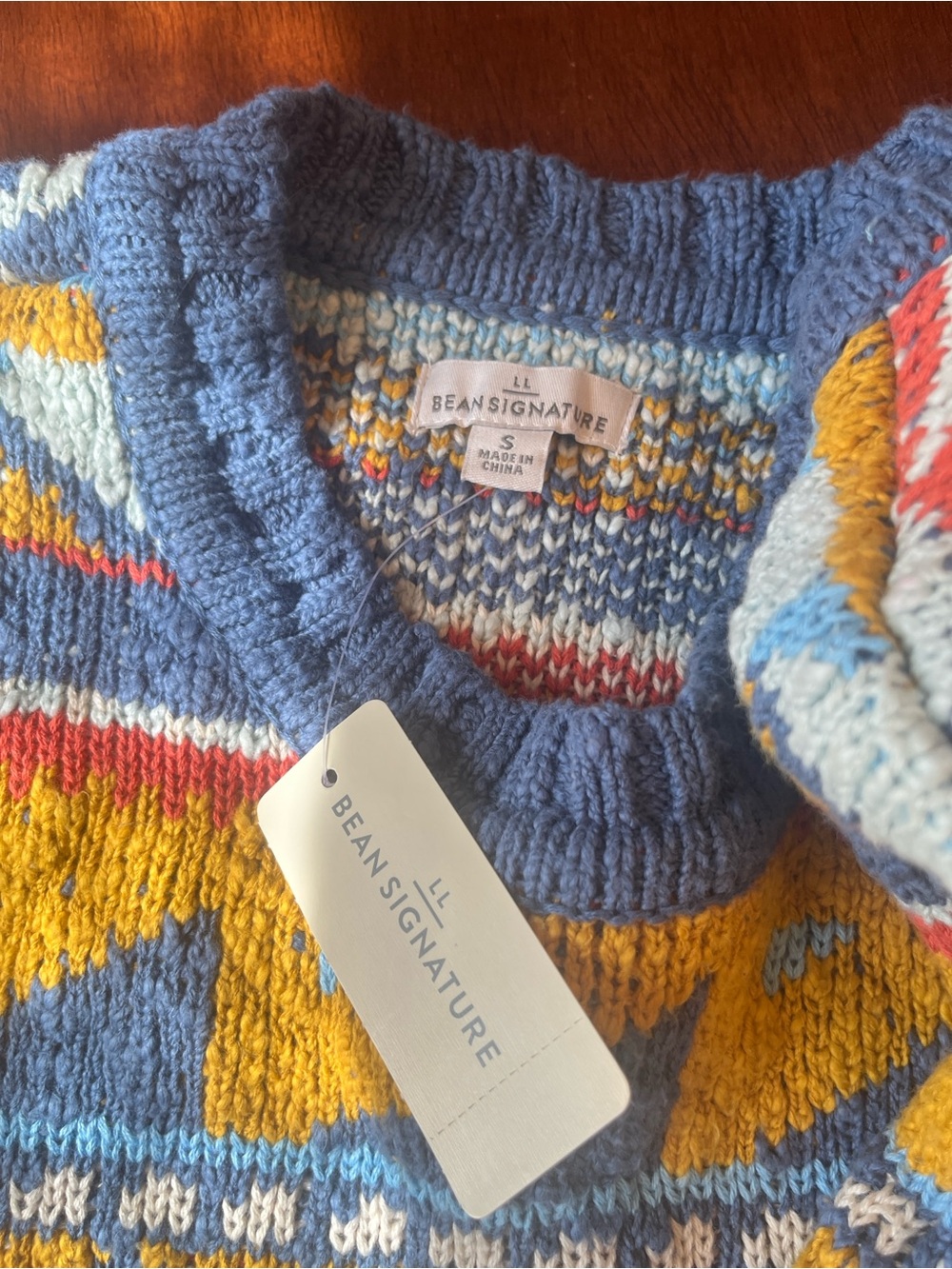 LL Bean Signature fisherman sweater yellow blue 100% cotton NWT - Picture 2 of 4